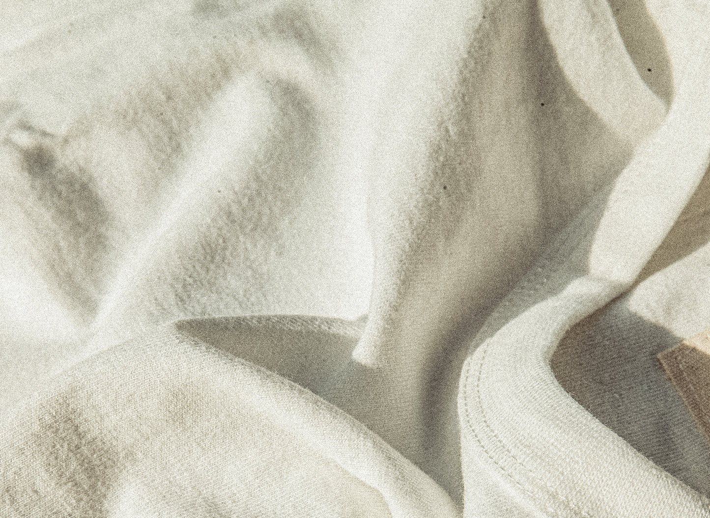 Men's Reyes Heavyweight Henley | 8oz 100% American Made Cotton - White