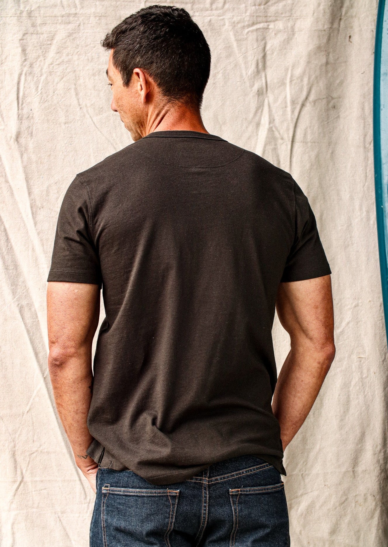 Men's Reyes Heavyweight Pocket Teeshirt | 8oz 100% American Made Cotton - Basalt