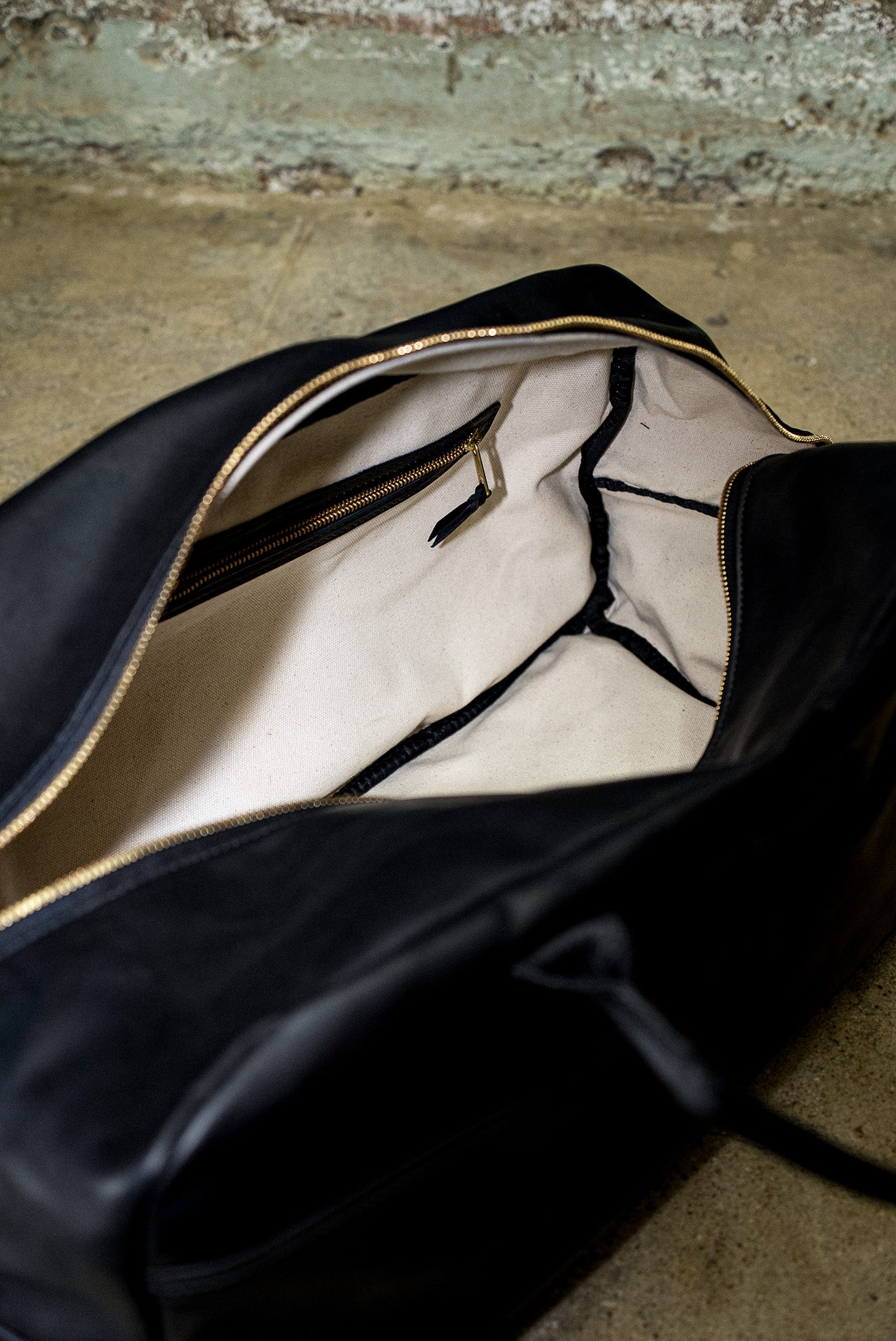 Weekender Bag Black | Horween Leather