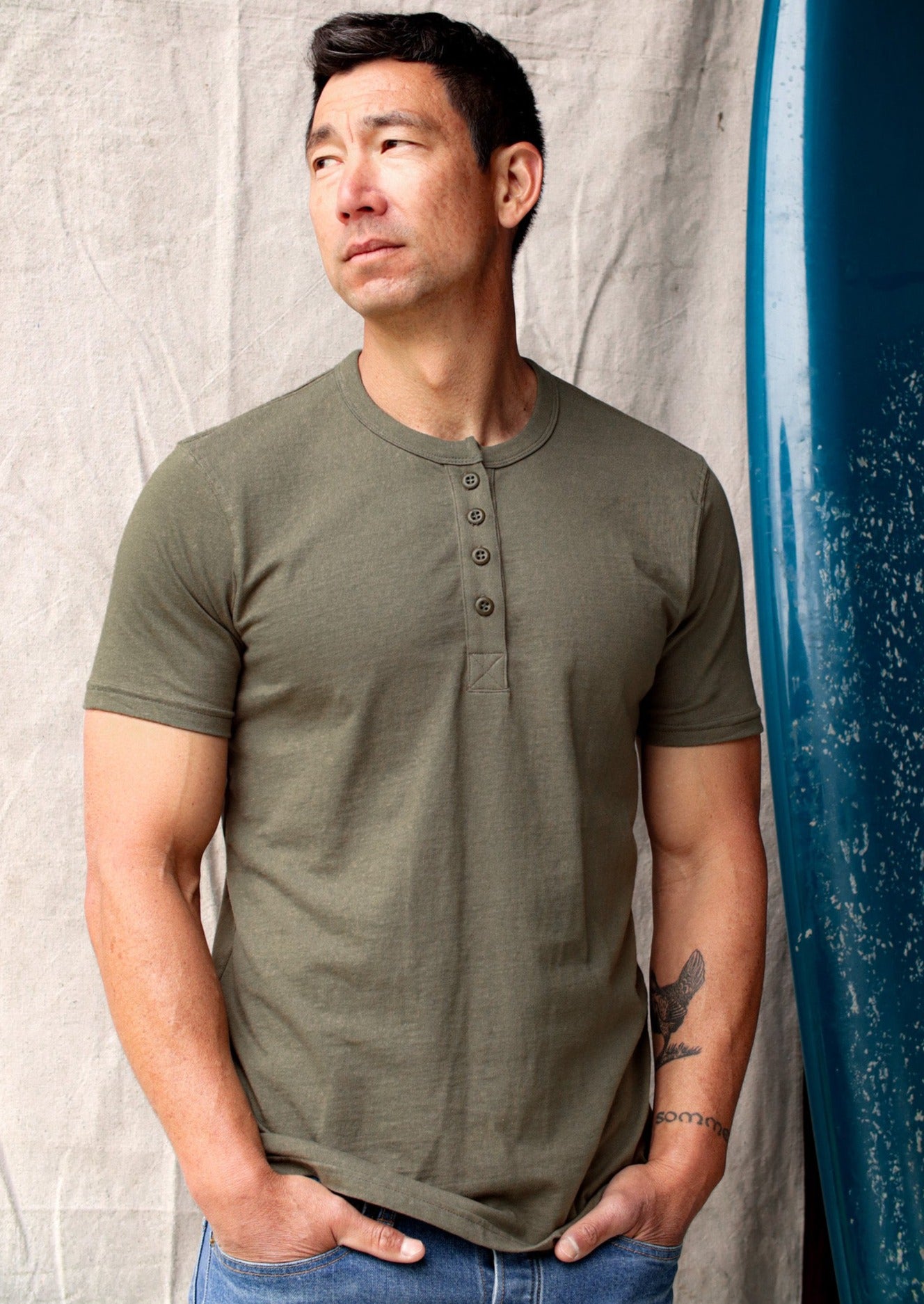 Men's Reyes Heavyweight Henley | 8oz 100% American Made Cotton - Olive