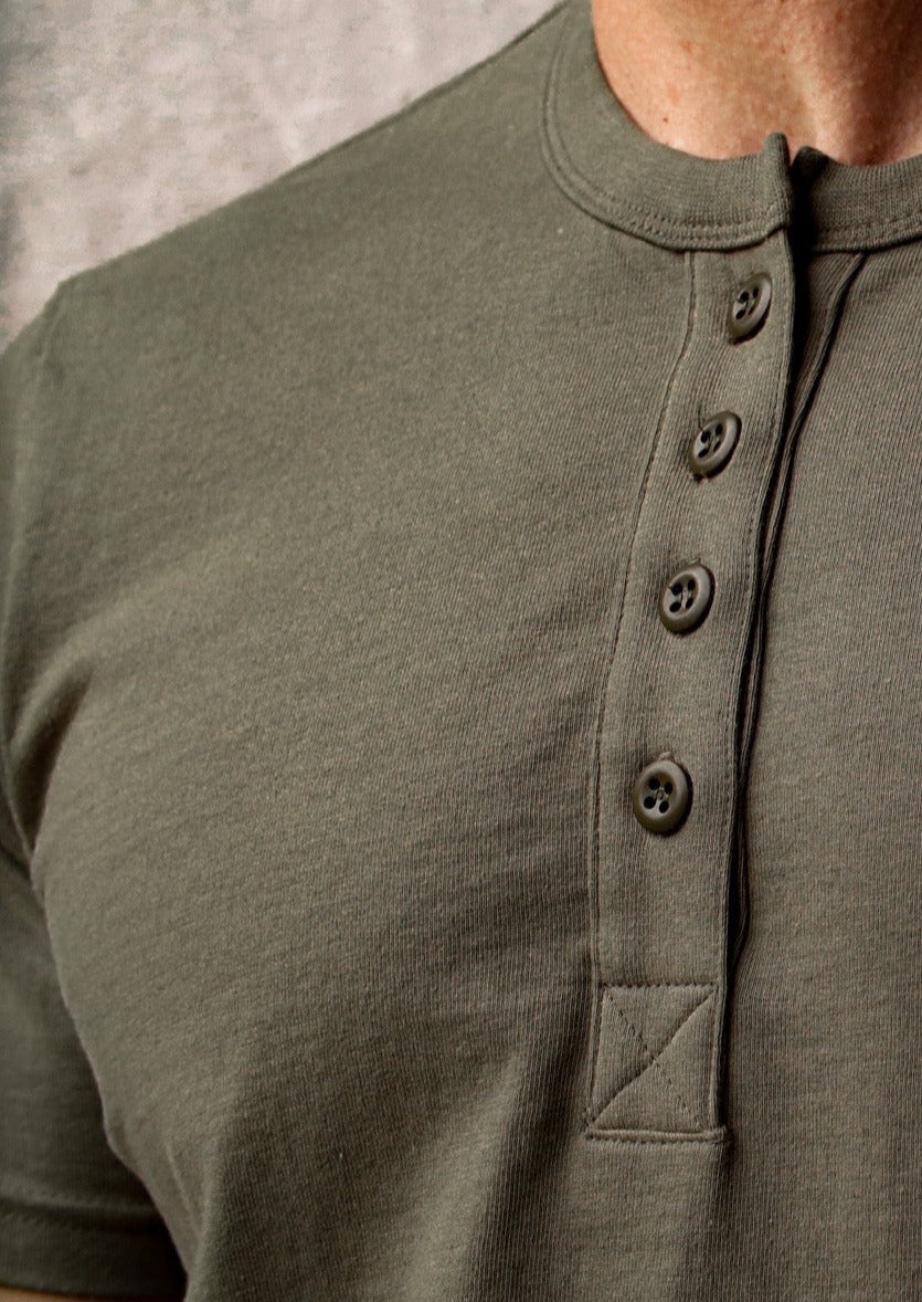 Men's Reyes Heavyweight Henley | 8oz 100% American Made Cotton - Olive